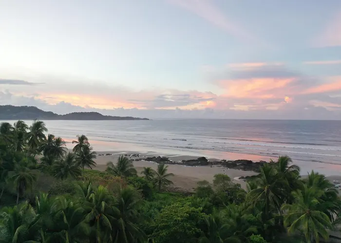 Salvatierra Beachfront *