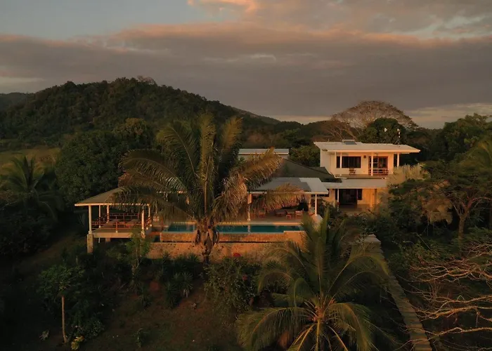 Salvatierra Beachfront
