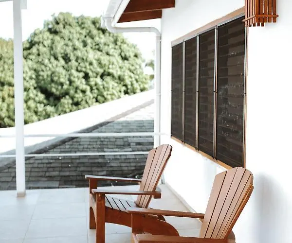 Salvatierra Beachfront * Puerto Coyote